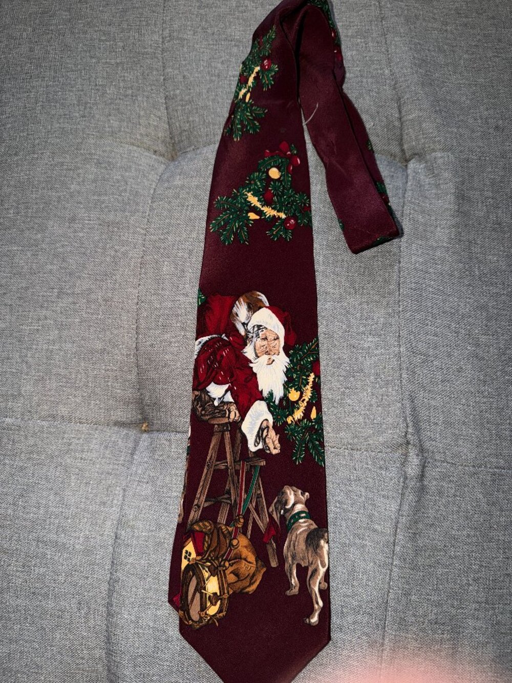 Vintage 1996 Saturday Evening Post Santa Christmas 100% Silk Tie Made Canada